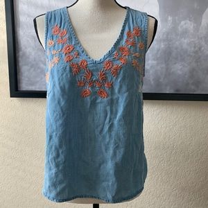 Billy T Stitch Fix Chambray Sleeve less Top Size M